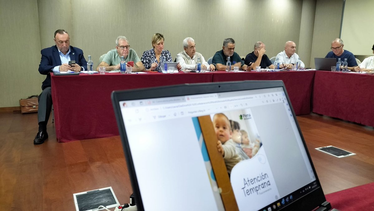 Hoy se reúne la junta directiva de Plena inclusión:
👉Marián Ferrús asume la vicepresidencia, sustituye a Maise Balcell 
👉Reconoce el proyecto y encuentro de #Ética coorganizado con <a href="/plenasturias/">Plena inclusión Asturias</a>
👉Aprueba el posicionamiento de #AtenciónTemprana, previo al encuentro en Toledo