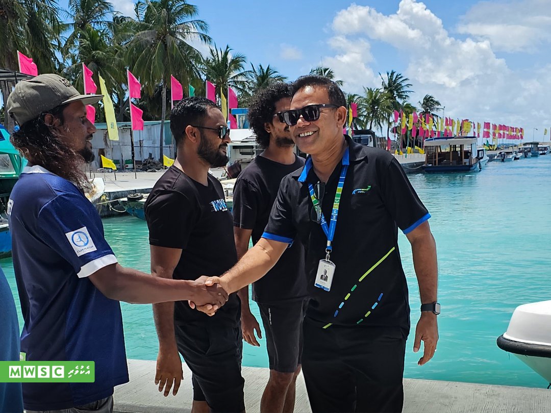 MWSC_Official's tweet image. Managing Director @hassanshaahu, Deputy Managing Director @shareef414 and Members of Management Team visit B.Kamadhoo for the inauguration of Water &amp;amp; Sewerage project undertaken by #TeamMWSC

#MWSCAsaasee
#MWSCProjects