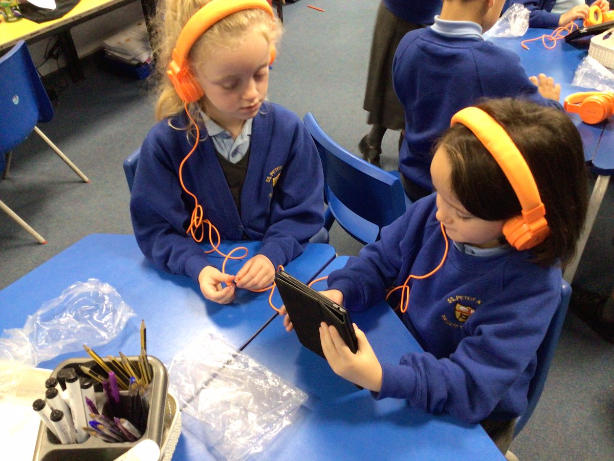 ssppyeadoncps's tweet photo. What an amazing start in Year 2 this morning with #JuniorJam. The children are buzzing with excitement learning about different types of music through their computing lesson. They have impressed us with how much knowledge they have remembered. https://t.co/mAxpaNKuKo