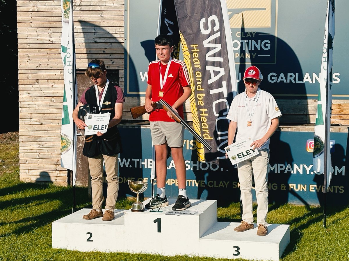 🏆👏 2023 has been a standout year for Fourth Former John in English Shooting! Competing U16, he achieved first place in 3 big tournaments: English Open, World Sporting, and British Open, donating all of his winnings (£7000) to @stnichhospice 💙