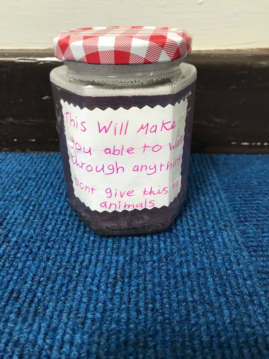 Barnes Farm Infant School tweet media