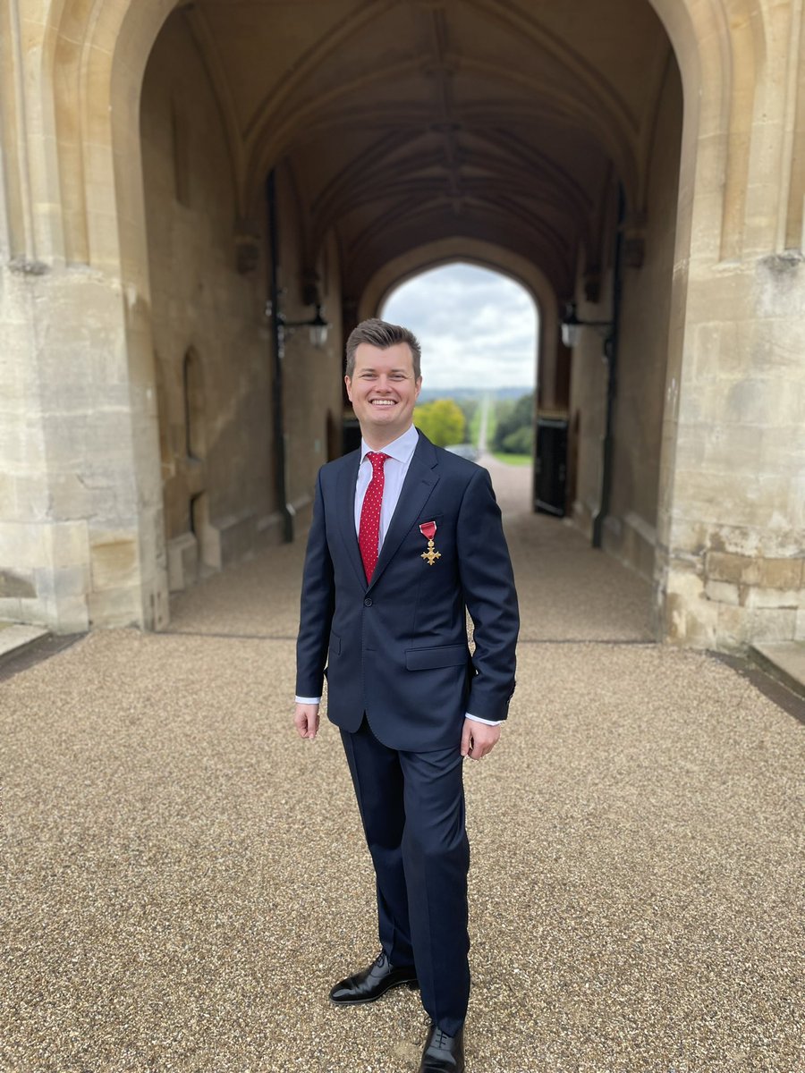 AnnaLittlejohns's tweet photo. Congratulations Samuel Littlejohns OBE!

A fantastic day at Windsor Castle with the Princess Royal. You make me very proud to be your sister. https://t.co/gSMyiB3goE