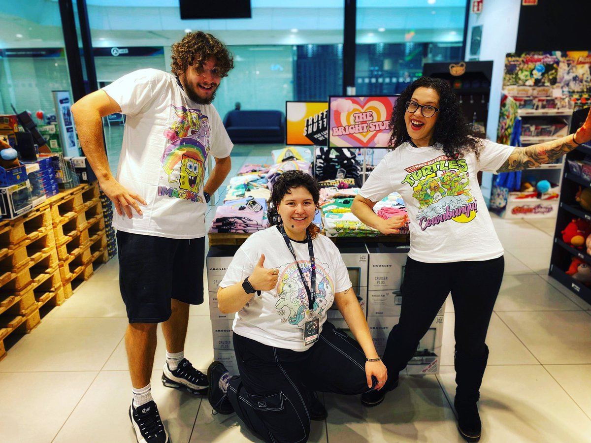 hmvNorwich (@hmvNorwich) on Twitter photo 2023-09-28 08:42:03 We’ve all been buzzing here over all the new tee designs from our friends at @truffleshuffle_! These are just three of the colourful and nostalgic designs we love, modelled by our Tommy, Micha and Lisa. #hmvForTheFans We’ve all been buzzing here over all the new tee designs from our friends at @truffleshuffle_! These are just three of the colourful and nostalgic designs we love, modelled by our Tommy, Micha and Lisa. #hmvForTheFans