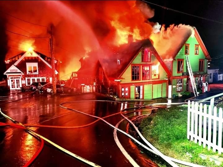 🇺🇸 Lakes Region Maine Fire Rescue News tweet media