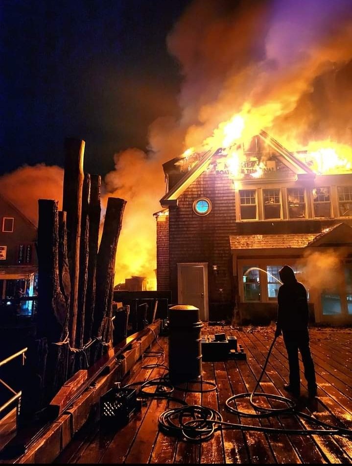 🇺🇸 Lakes Region Maine Fire Rescue News tweet media