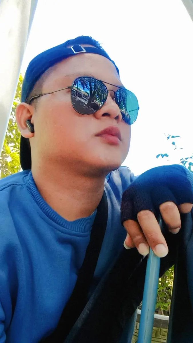 hady1192's tweet photo. #pantaisanurbali https://t.co/Z4Edr5ck0R
