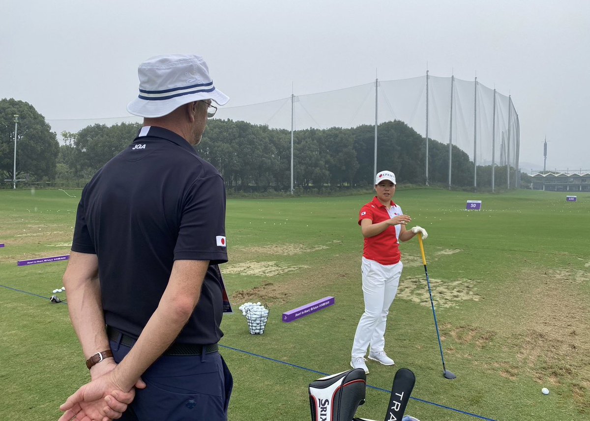 JGAofficial's tweet image. ／
第19回 #杭州アジア大会　
開幕‼️ゴルフ競技
＼

日本女子チーム🇯🇵
第1ラウンドを終了して
中国と並んで首位Tに💪🏻✨

9/28【1R】
女子団体🏌🏻‍♀️
1位T　日本　
1位T　中国
3位　タイ

女子個人🏌🏻‍♀️
1位　馬場咲希　−7
10位T　新地真美夏　−3
15位T　橋本美月　−2

#日本ゴルフ協会
#JGA 
#TEAMJAPAN