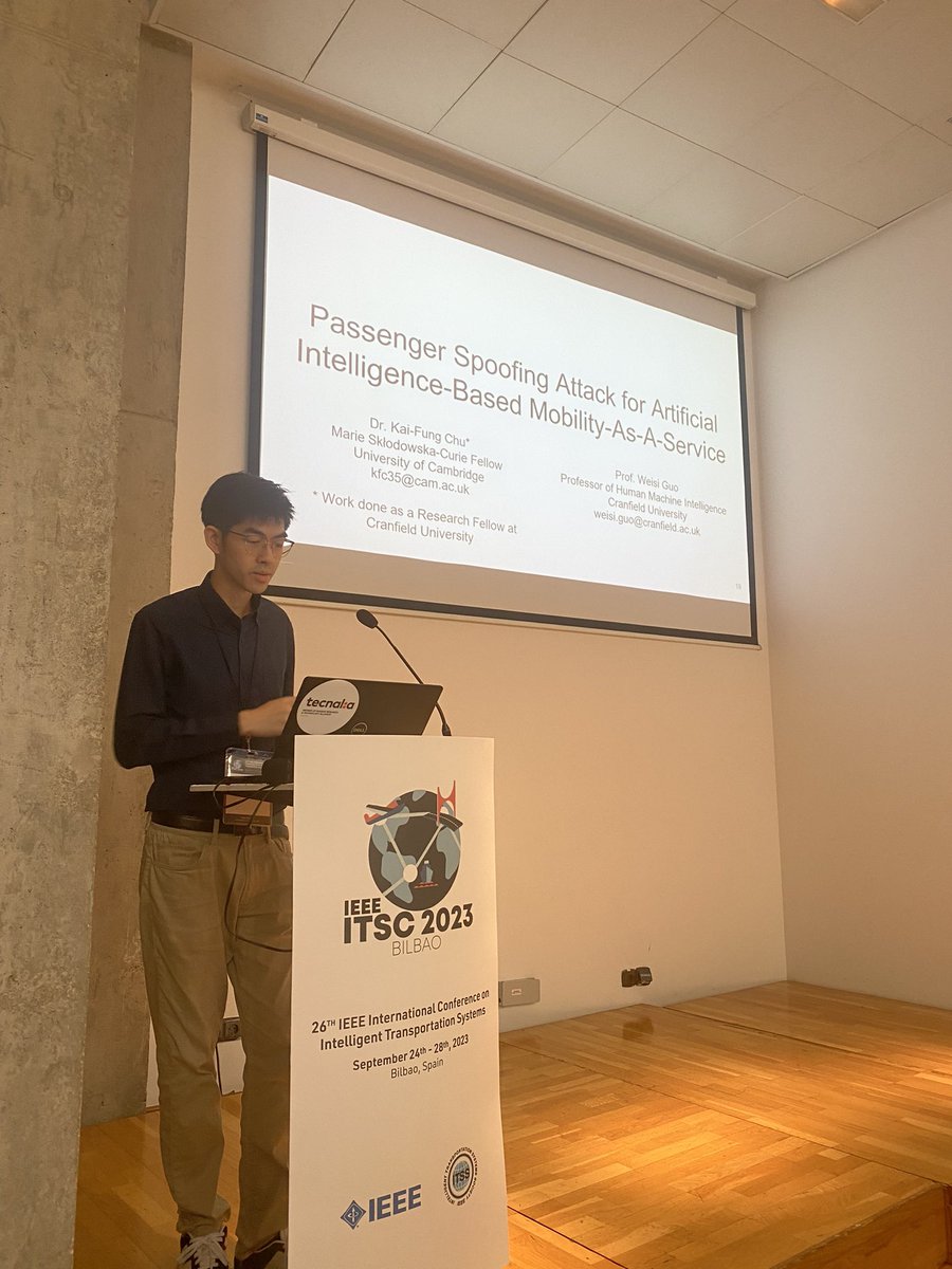 Weisi Guo 😝 tweet media