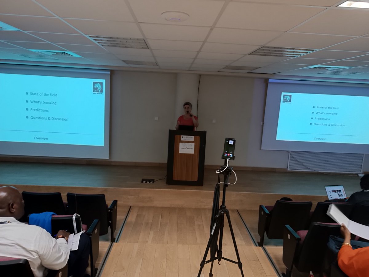 ISMRM_Africa's tweet photo. History started with the first of its kind, a Preconference MRI Workshop, kicked off with in-depth lectures that left us inspired and informed. Grateful for this incredible opportunity.
Courtesy of @SMARTA_NETWORK , funded by @ChanZuckerberg. 
#ISMRM #ISMRT #ISMRMAfrica #Accra23 https://t.co/rTvNIYyFs0