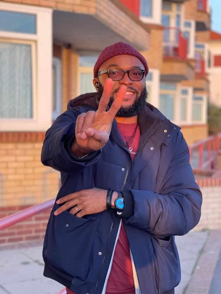 KelvinOssai's tweet image. Here is a list of NHS Trusts that are currently recruiting nurses who have passed IELTS and CBT and offering visa sponsorship. I have also attached a trick on how to apply and get shortlisted for an interview. Please repost this even if you're not a nurse (you may be helping…