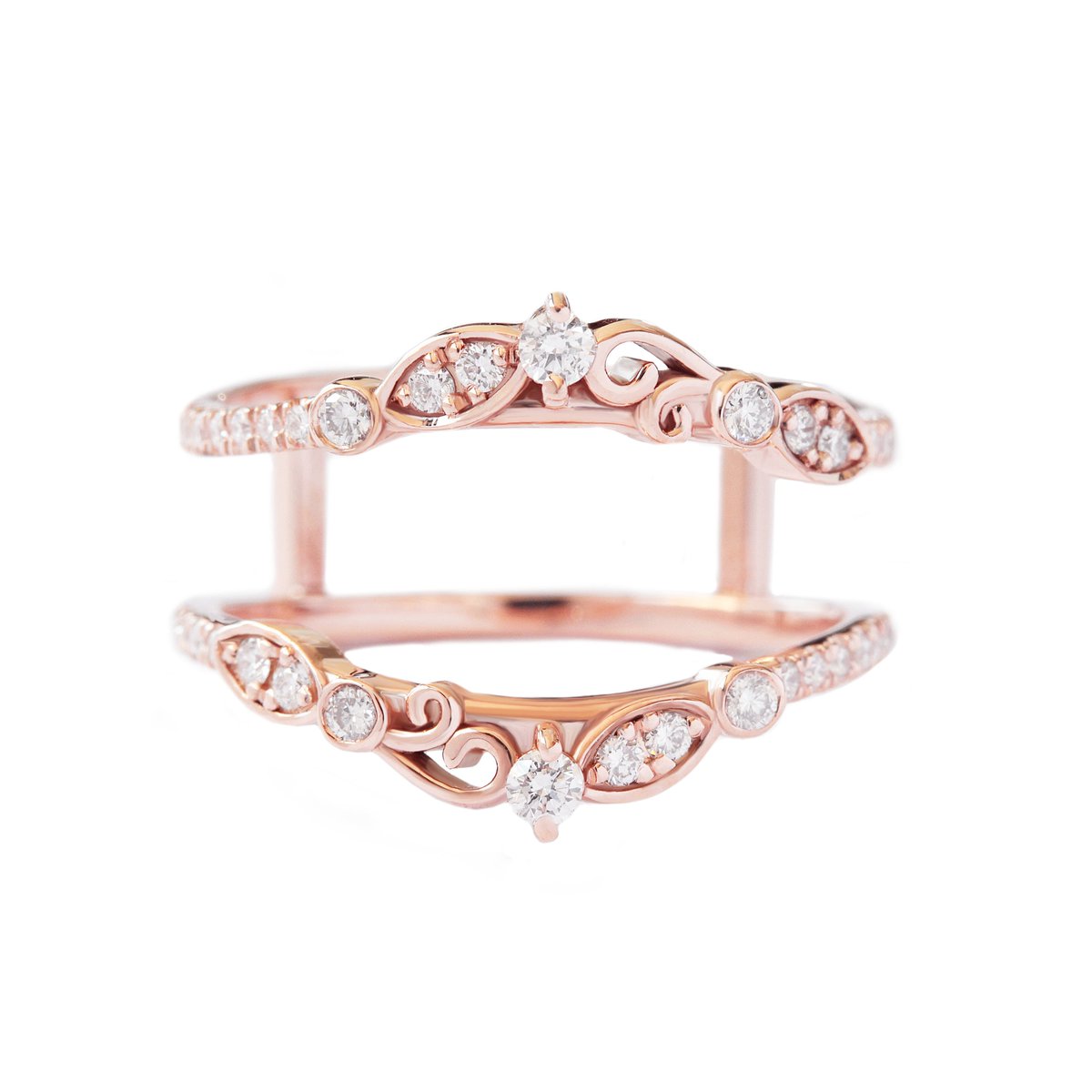 SillyShiny's tweet image. Unmissable! Check out this Ring Guard, Diamond Ornament Ring Enhancer .
sillyshiny.com/products/ring-…
#diamondweddingring #stackring