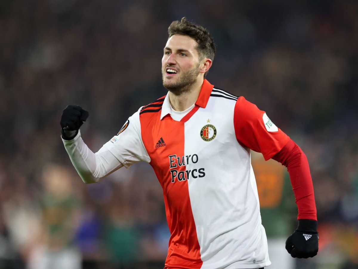 Who is the best?

Like for Luuk de Jong 🇳🇱 #PSV 
RT for Santiago Gimenez 🇲🇽 #Feyenoord