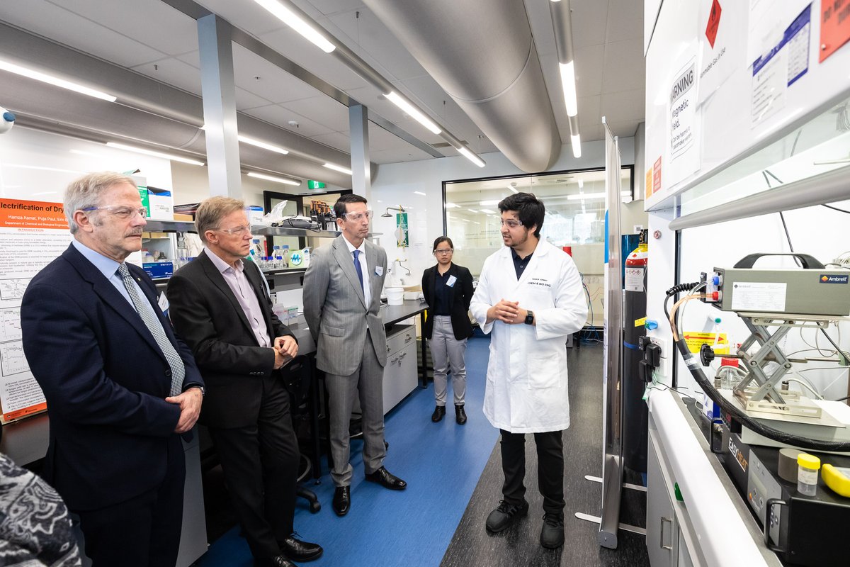 MonashUni's tweet photo. Cassandra Fernando MP launched the ARC Research @Recarb_Hub @MonashUni on behalf of @JasonClareMP. Supported by $5M @arc_gov_au funding, it will help transform the energy industry through innovative carbon utilisation tech. 

Read more 📖: https://t.co/H7nACEvgkM
@monashengineers https://t.co/H01TyPf7Nx
