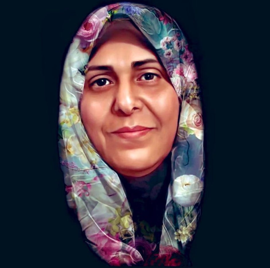 پیام شیرزن #فاطمه_سپهرى از بیمارستان به ضحاکعلی:
«اون علف هرزی که در سال ۵۷ در خاک پاک این مملکت رشد کرد تا از ریشه در نیارم دست بردار نیستم»

(دو رگ از سه رگ اصلی قلب بانو سپهری بالای ۹۵٪ گرفتگی داره و ایشون باید هرچه سریعتر عمل قلب باز انجام بدن)