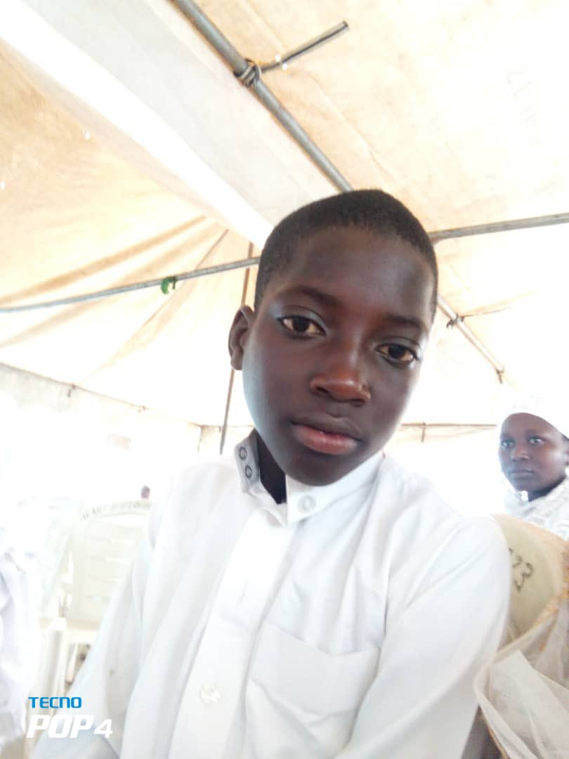 CrescentNi's tweet photo. Dear Nigerians,People around Aladi,Olomi-Aiyegun,Ogundepo-Muslim, Idi Osan-Egbeda.Ibadan, Oyo state&amp;its environs 16 years Old AUTISTIC fawaz left home to his Grandma’s shop at Ogundepo since yesterday morning &amp; he��s no where to be found till this moment.#HelpusbringFawazbackhome https://t.co/TuGv9SBY9z