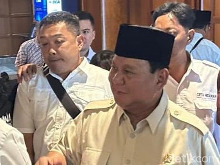 Restu Jokowi Penentu Khofifah Jadi Cawapres Prabowo.

#Prabowo 
#Prabowo2024 
#PrabowoUntukSemua 
#PrabowoUnggul