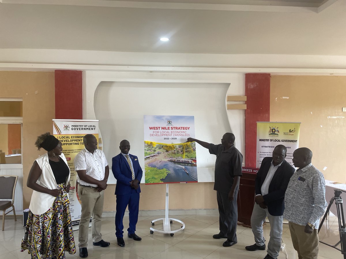 giz_uganda's tweet photo. The @giz_uganda Support to Refugees and Host Communities in Northern Uganda Project teamed up with @MoLGUganda and Local Governments in West Nile to create a powerful strategy for Local Economic Development called the “West Nile Strategy for Local Economic Development (WENSLED)". https://t.co/xtJOpeW3H4