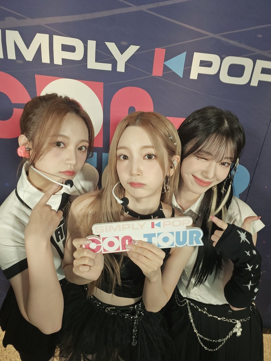 F7GgvNGasAAKt7p?format=jpg&name=medium