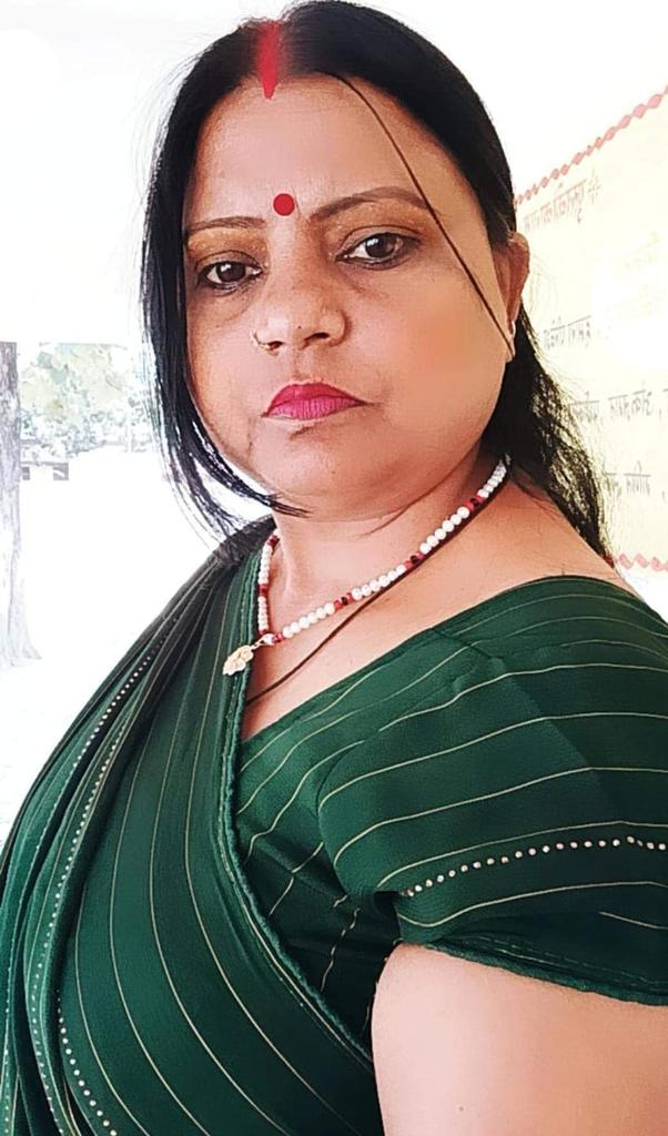 दि. 28-9-2023अवसाद धनाभाव के कारण खो दिया संगीता चौहान जी शिक्षामित्र प्रा वि रुद्रपुर शिवनाथ ब्लाक-लक्ष्मीपुर ,जनपद महराजगंज में कार्यरत थी  हे संत शिरोमणी<a href="/myogiadityanath/">Yogi Adityanath</a> जी यशस्वी प्रधानमंत्री <a href="/narendramodi/">Narendra Modi</a> जी  कही भी मातम नही पर शिक्षामित्रों के घर में रोज मातम हो रहा है