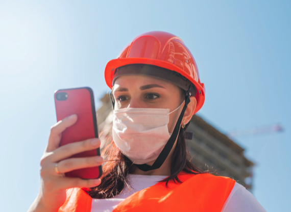 Construonetwork's tweet photo. Balfour Beatty and MSite have adopted an innovative mobile phone application to improve workforce safety across 60 of its sites 📱🏗️
https://t.co/ejDkfNzSqj
#BalfourBeatty #MSite #workforcesafety #innovation #mobileapp #constructionindustry https://t.co/6nAZcyJ7ue