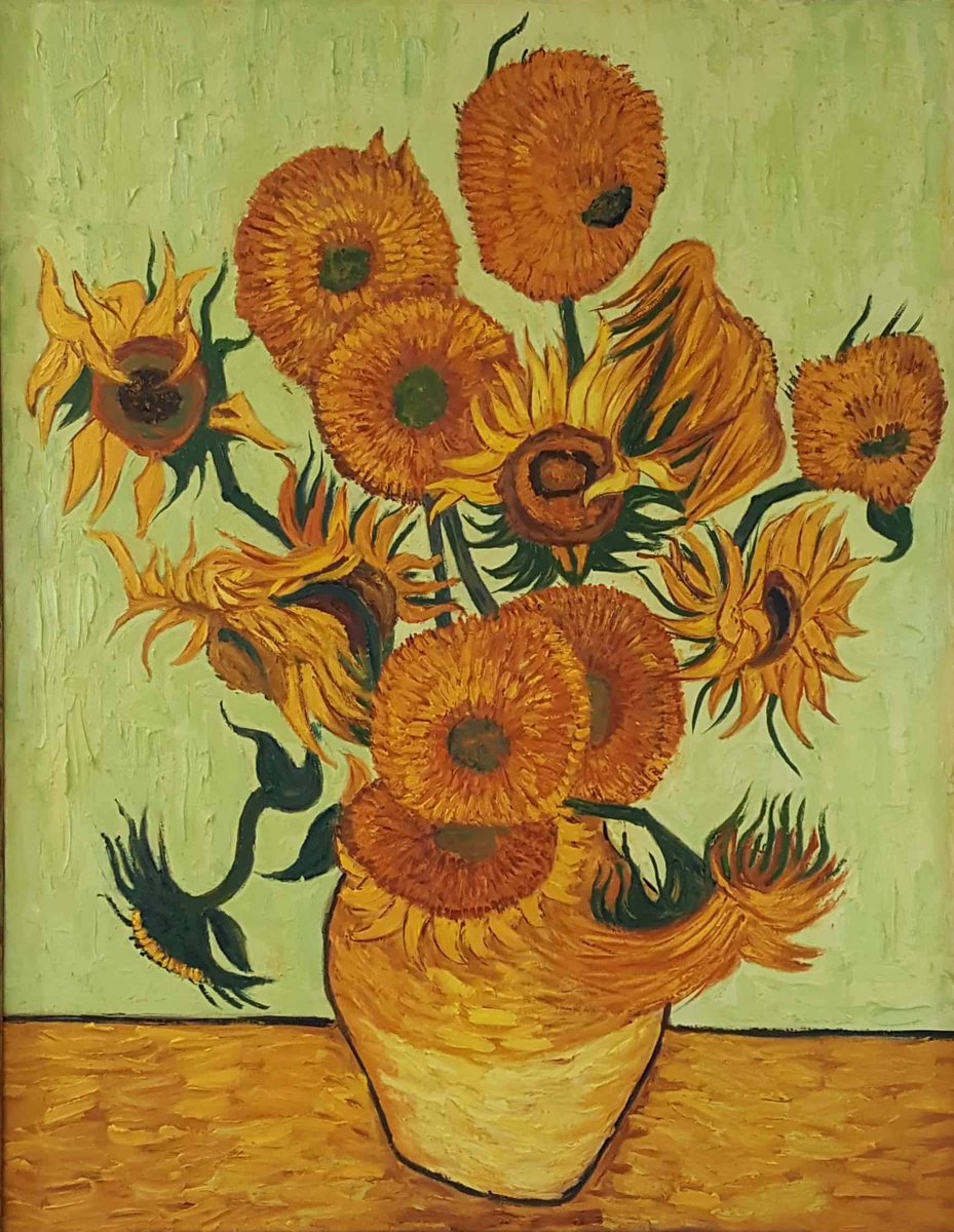 allontanarsio's tweet photo. Vincent Van Gogh's sunflowers https://t.co/ImjJrbBiac