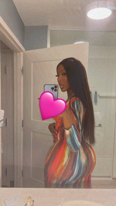 I need a bae-cation https://t.co/BL2IjfPl35<a href="/tag/gagcity"class="tags"><span>#gagcity</span></a>