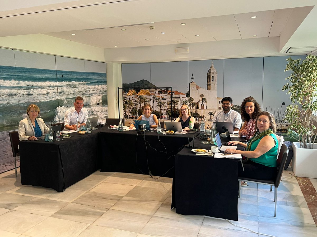 PoliAurelie's tweet photo. Enjoying time at #Sitges #GranulAO Task Force workshop, sponsored by @EAACI_HQ. We're busy crafting our position paper and shaping future plans! Thanks to @MPC11031 for an outstanding setup that fostered productivity and fantastic networking opportunities. 🙌 #AllergoOncology https://t.co/PSTEJTmxn0