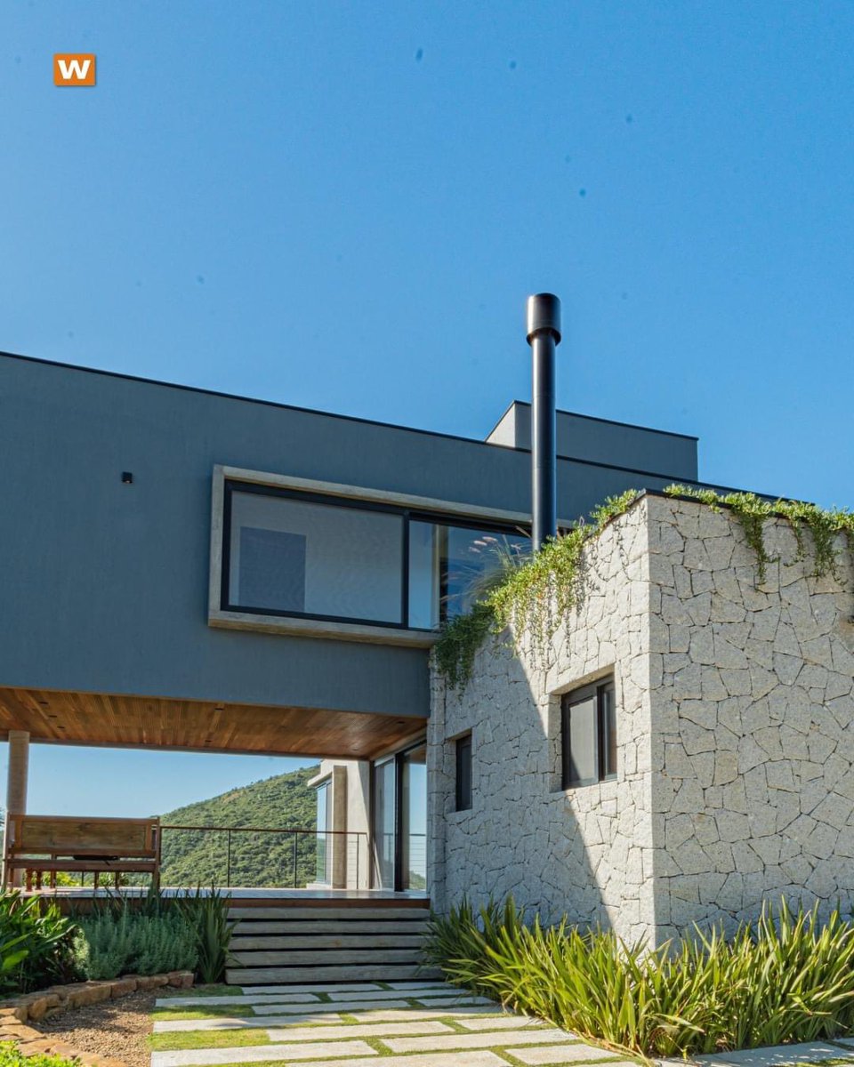 Severa96637779's tweet image. Crie um ambiente excepcional com nossas janelas de design sofisticado.

Projeto: Guto Terra

#casa #arqutietura #praia #altopadrao #design #altopadrao #sofisticacao #pvc #janelas #portas