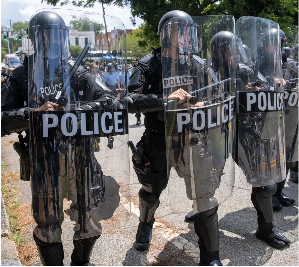 UNGeneva's tweet photo. Systemic #racism against people of African descent pervades US 🇺🇸 police forces and criminal justice system, and US authorities must urgently step up efforts to reform them, the UN Mechanism on Racial Justice in Law Enforcement said in a new report today: https://t.co/E0kHpfLKRP https://t.co/VnI5qqpppA