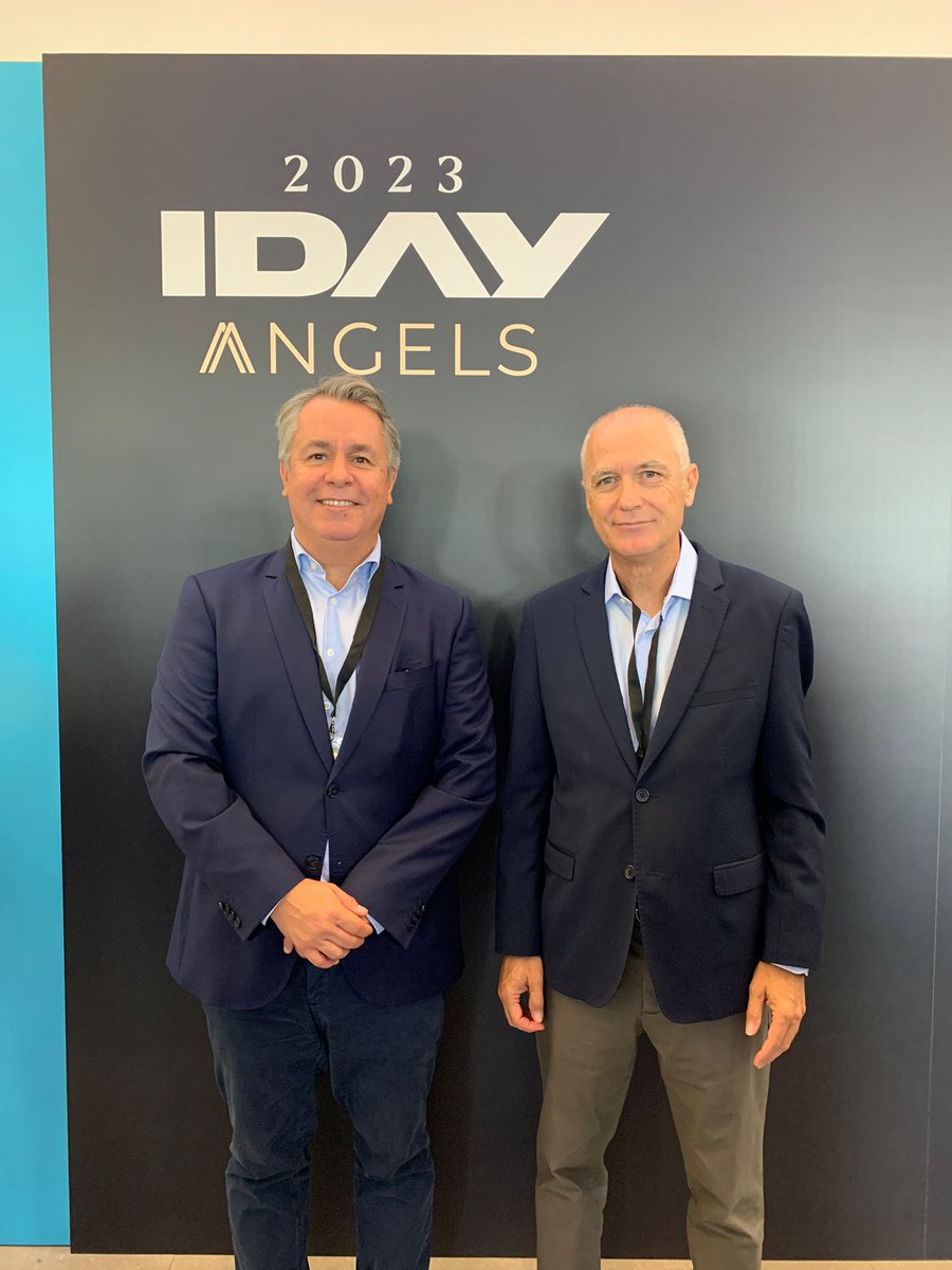 En el #IDay23 de @angels_capital en @marina_empresas junto a Enrique Soto director de @FundacionLAB. Enhorabuena a @Pepeomb y todo su equipo!

@AVEmpresarios
#somosdeacción
#sociedadilimitada