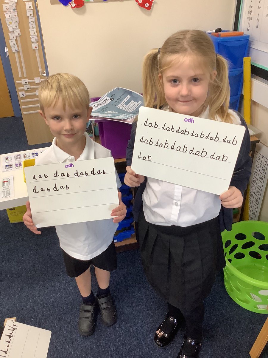 BandBschool's tweet photo. Team Aire have two ‘handwriting heroes’ everyday who have worked super hard on their letter formation! 🦸 Here are some recent ones. #BandBWriting #BandBAire https://t.co/T6kKQYxb5e