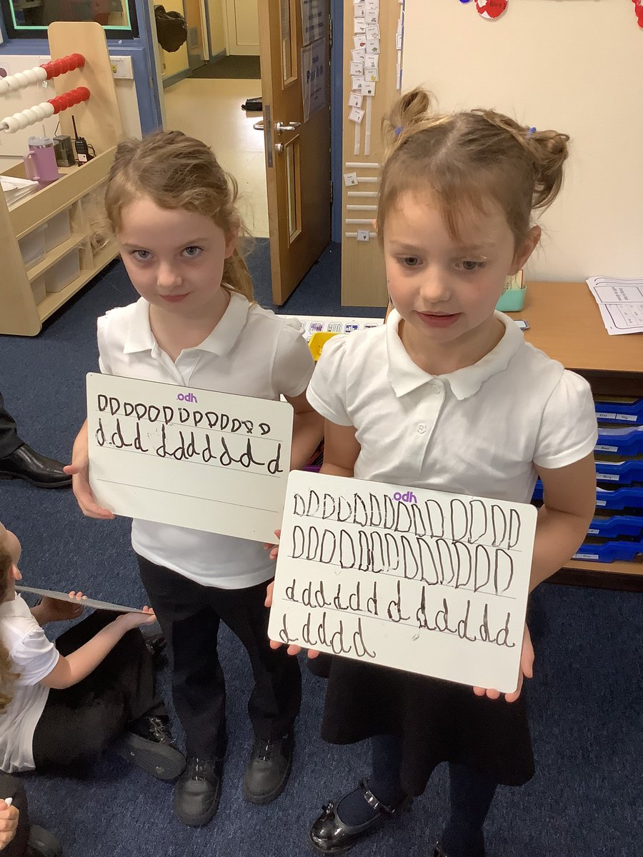 BandBschool's tweet photo. Team Aire have two ‘handwriting heroes’ everyday who have worked super hard on their letter formation! 🦸 Here are some recent ones. #BandBWriting #BandBAire https://t.co/T6kKQYxb5e