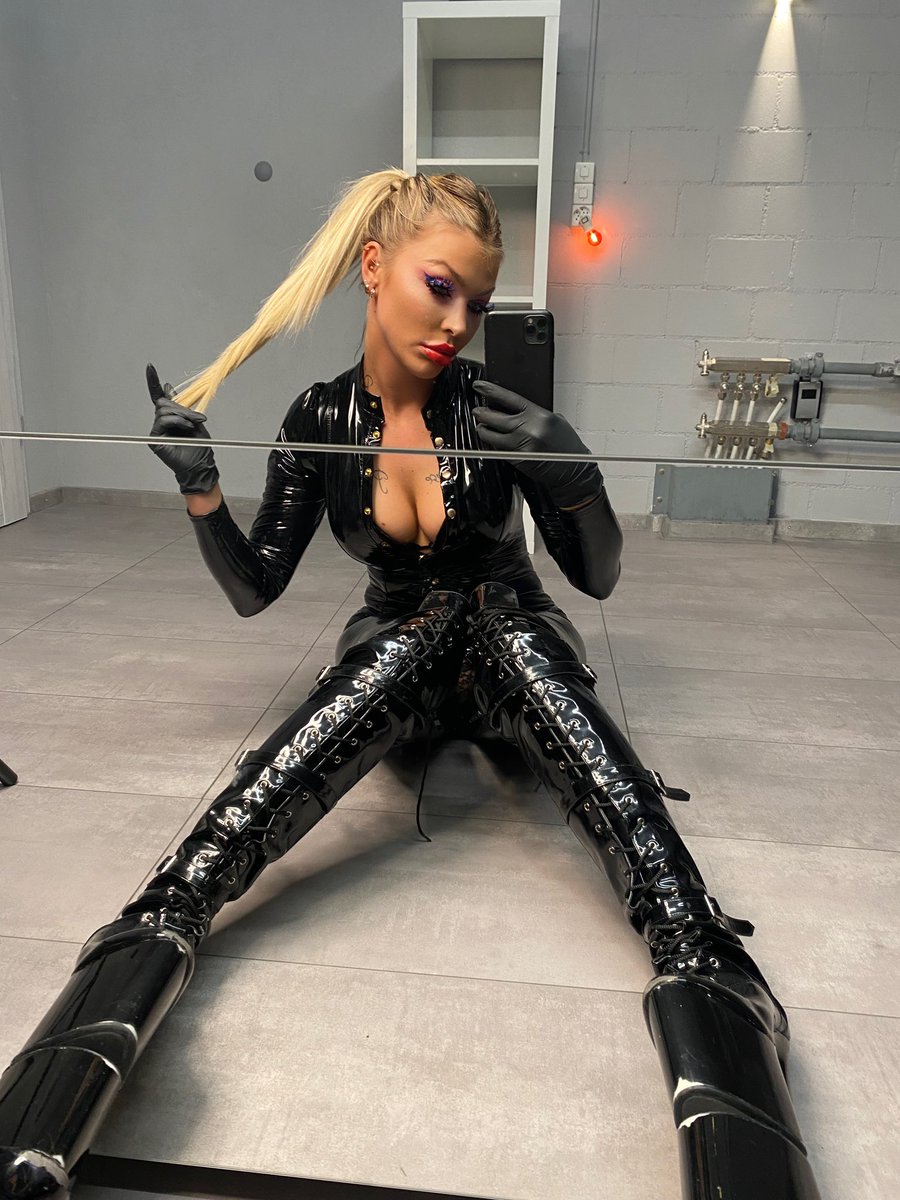 Domina_Scorpia's tweet photo. Contact me for session requests in Hamburg ‼️
+4176 819 70 77 via WhatsApp 

Available til Sunday 💥 https://t.co/T3dgQ1jm2U
