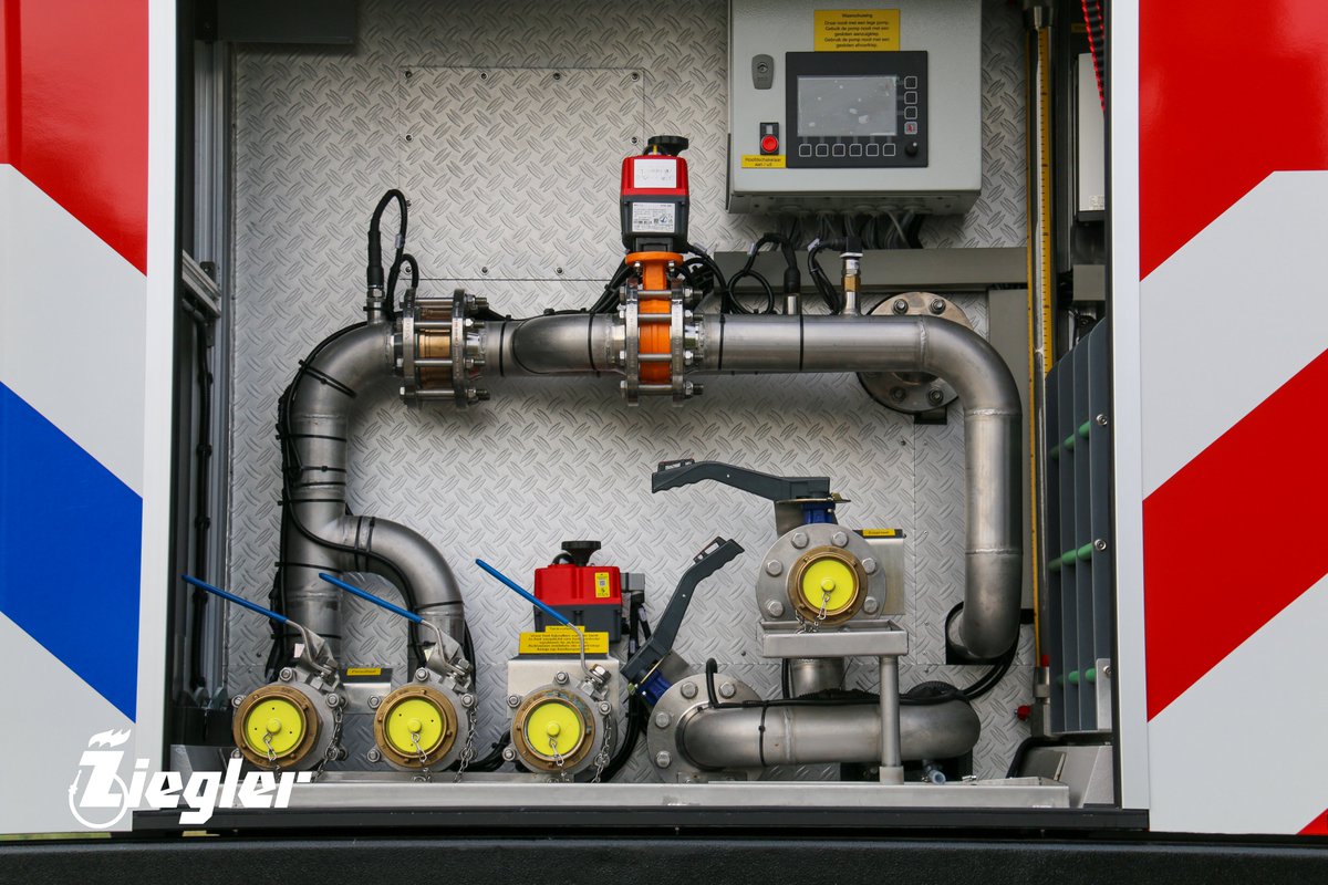 Nieuwe SVM haakarmbak voor de Gezamenlijke Brandweer

Op woensdag 27 september 2023 heeft Ziegler een SVM haakarmbak 10.000 liter afgeleverd aan de Gezamenlijke Brandweer Rotterdam.

De SVM haakarmbak is geschikt voor F3-SVM (PFAS / Fluorvrije schuimvormende middelen).