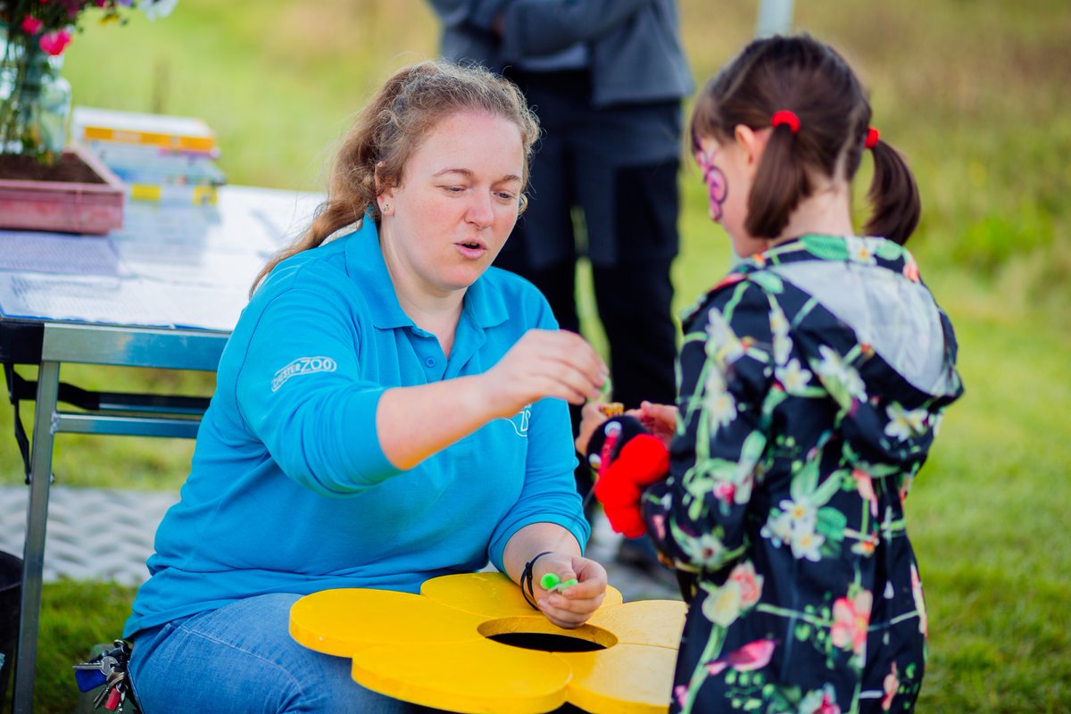 2/2
At <a href="/chesterzoo/">Chester Zoo</a> our mission is to #PreventExtinction &amp; central to our mission to reverse the decline of nature is the role of #education

Our education programmes support &amp; empower young people to take action for wildlife &amp; to become the change-makers of the future!