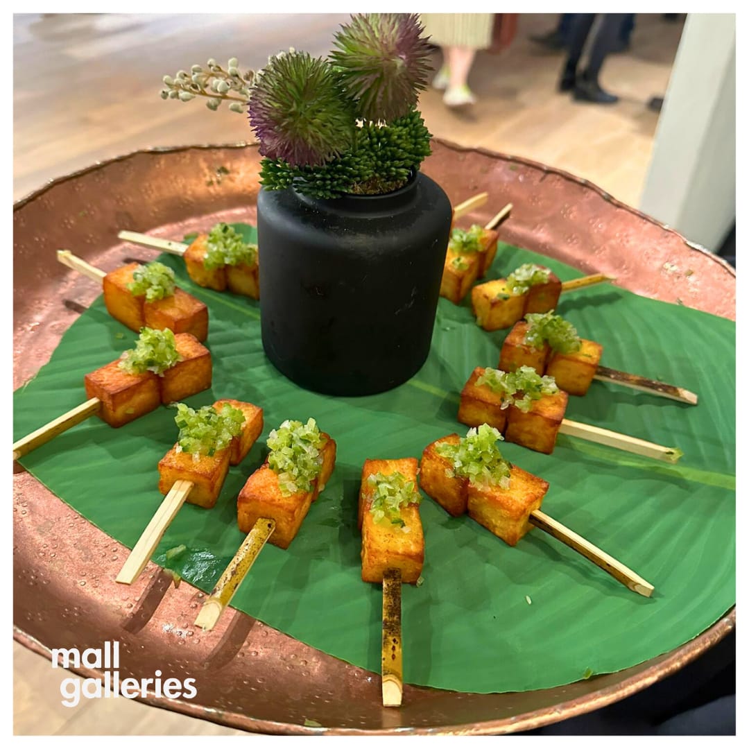 MallGallCafe's tweet photo. Cheers to a night of art, elegance, and delightful moments at the magnificent @mallgalleries on London's iconic Mall! Swipe through to relive some of the highlights from our unforgettable drink and canapé reception.
@cooks_partners @mall_galleries_café @mallgallerieshire https://t.co/kmRLYCHYYs