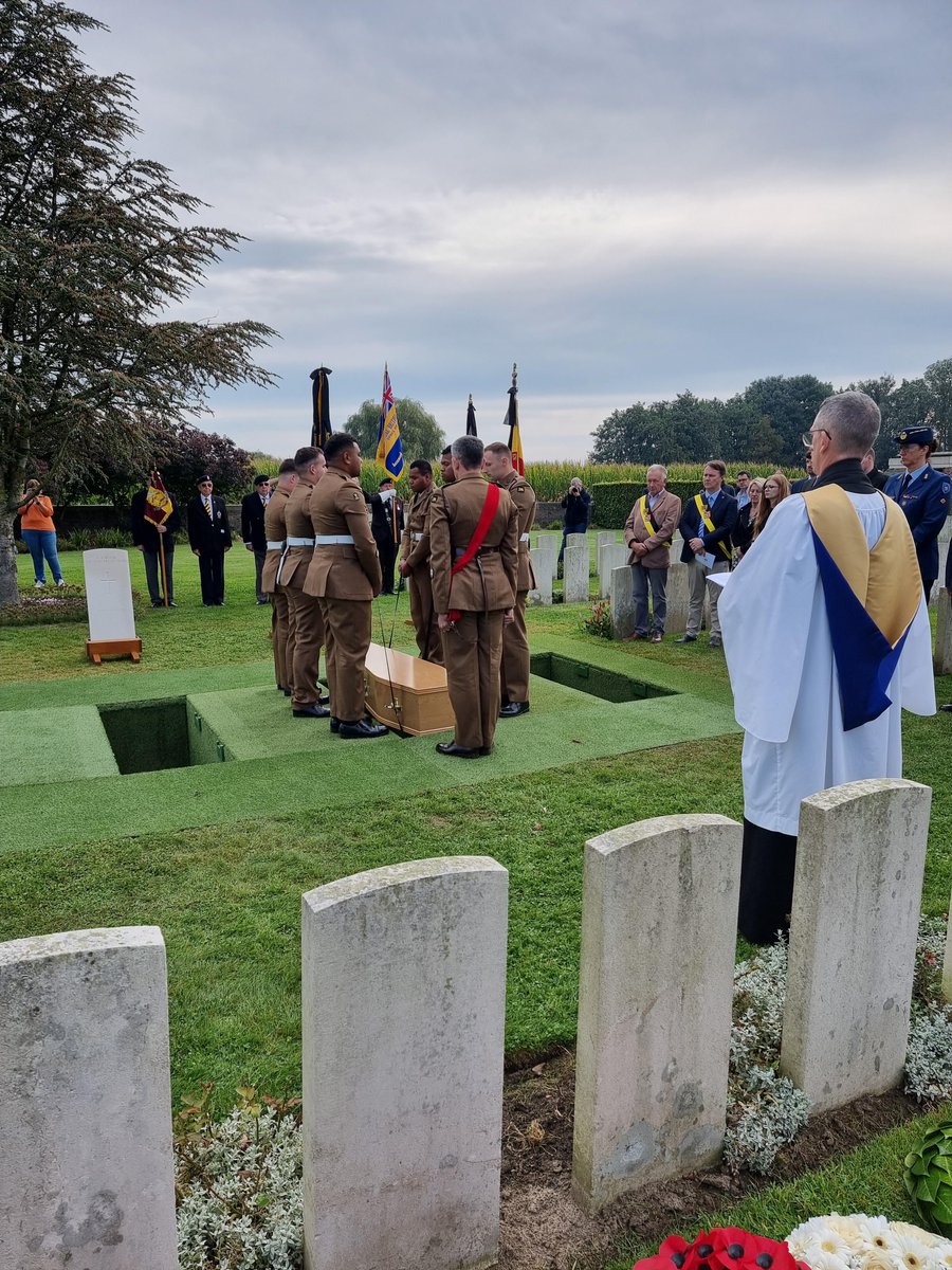 Commonwealth War Graves tweet media