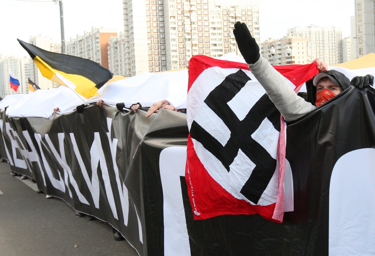 MavkaSlavka's tweet photo. ruZZia is and has been the breeding ground for neo-Nazi culture for years. Would it not have been easier to tackle Nazism at home first, before invading other sovereign countries under that pretext? But, that's NOT the real reason Putler invaded Ukraine. https://t.co/HygXYk3tuH