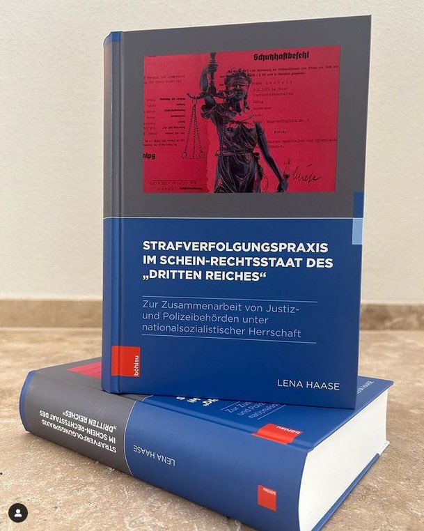 GrotumThomas's tweet photo. Herzlichen Glückwunsch! Band 2 der Reihe „Gestapo - Herrschaft - Terror“ ist da. Eine spannende Studie zur Zusammenarbeit von Justiz und Polizei in der NS-Zeit von Lena Haase. https://t.co/PC9T6rABrQ