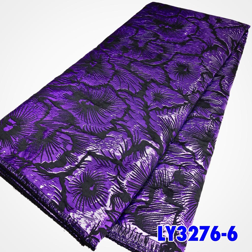 thepixiebrand's tweet photo. Fabric: BROCADE🔥🔥🔥
Price: 36,000/5yards
Worldwide delivery🌎🌎🌎
Please help me Retweet my business 🙏🙏🙏
@Mvnaaa___ @KarenSpikes @lollylarry1 @damilare @Bolajuade @Irebamiolakanm1 @MrLamiofficial https://t.co/Aim6KV3KTu
