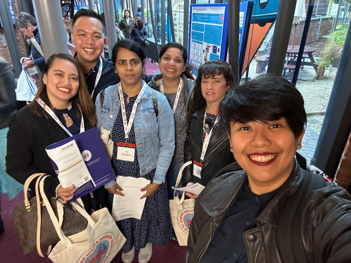 RyanVill85's tweet photo. Our Lister Renal Unit Vascular Access Link Nurses attending the Vascular Access Society of Britain and Ireland (VASBI 2023) annual meeting in Birmingham. The very first that each satellite unit is represented. Thank you @JOCELYNBERDEPR1 and @SandraCruicksh5 for making this happen https://t.co/RRzGAUyLVn
