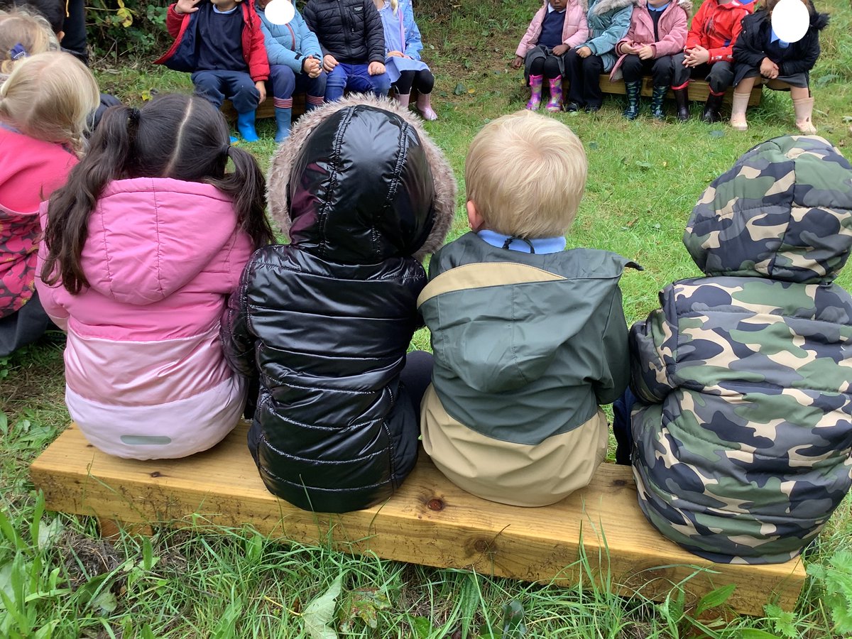 meadowvieweyfs's tweet photo. Foundation have loved our first visit to Forest school! We have been exploring, making wind wands and practising subitising in our sessions. https://t.co/A6xkVPWYIl