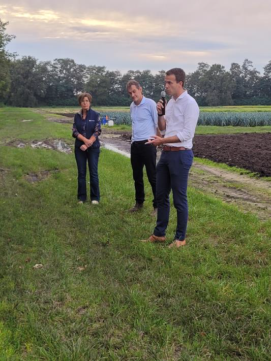 AndriesMiddag's tweet photo. Gisteren mocht ik namens VAVI als spreker een bijdrage leveren aan een interessante bijeenkomst van Landbouw Innovatie Brabant (LIB) in Vredepeel over de toekomst van het zuidelijk zandgebied en de rol van mijn leden daarin. https://t.co/ODBlT2MNnH