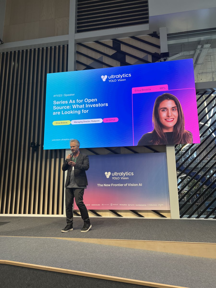 ultralytics's tweet photo. In the last session of #YV23, Erica Brescia from @Redpoint gave valuable insights into what investors are seeking when considering Series A investments for open-source companies.
Momentum matters more than revenue β discover the key metrics to know when it's time to raise! https://t.co/25NWAPAuhw