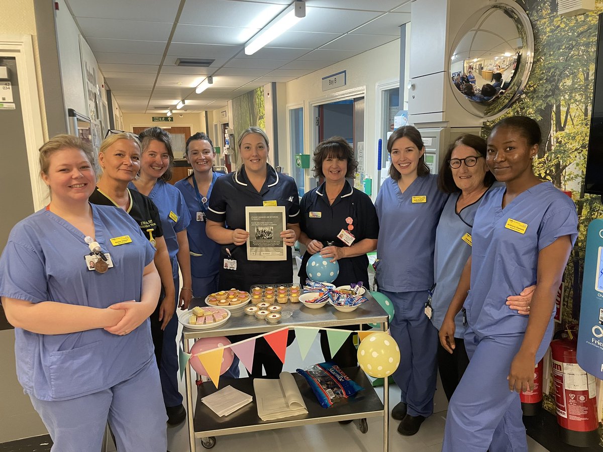 kelly_lord30's tweet photo. Today we are celebrating the return of our midwifery students at EKHUFT with a trolley dash!! Promoting a welcoming practice experience for all our returning learners @CudjoeMC @JOReilly108 @HollisterJaynie @ShaylerJoz @Adaline96135185 https://t.co/7KJlUq9PUH