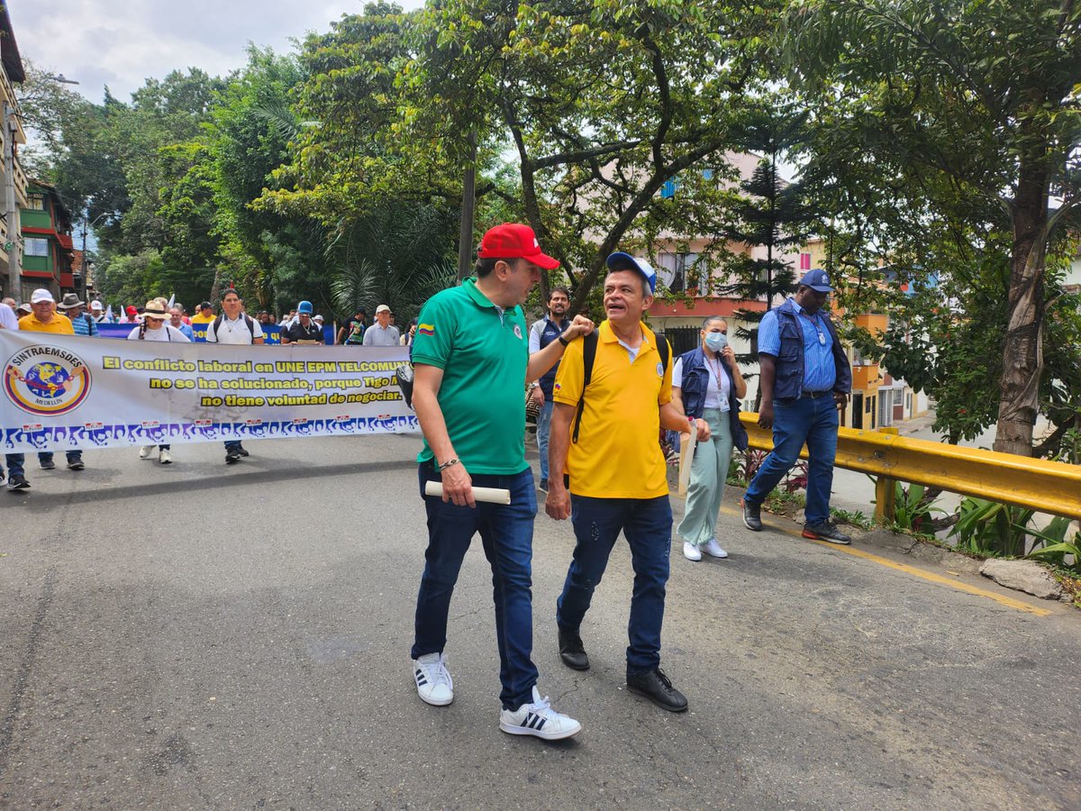 #27S | Participación de Sintraemsdes Medellín en la movilización en defensa de las reformas sociales del #GobiernoDelCambio Solución al conflicto laboral en Tigo Une EPM Telecomunicaciones. Unidad, Organización y Lucha