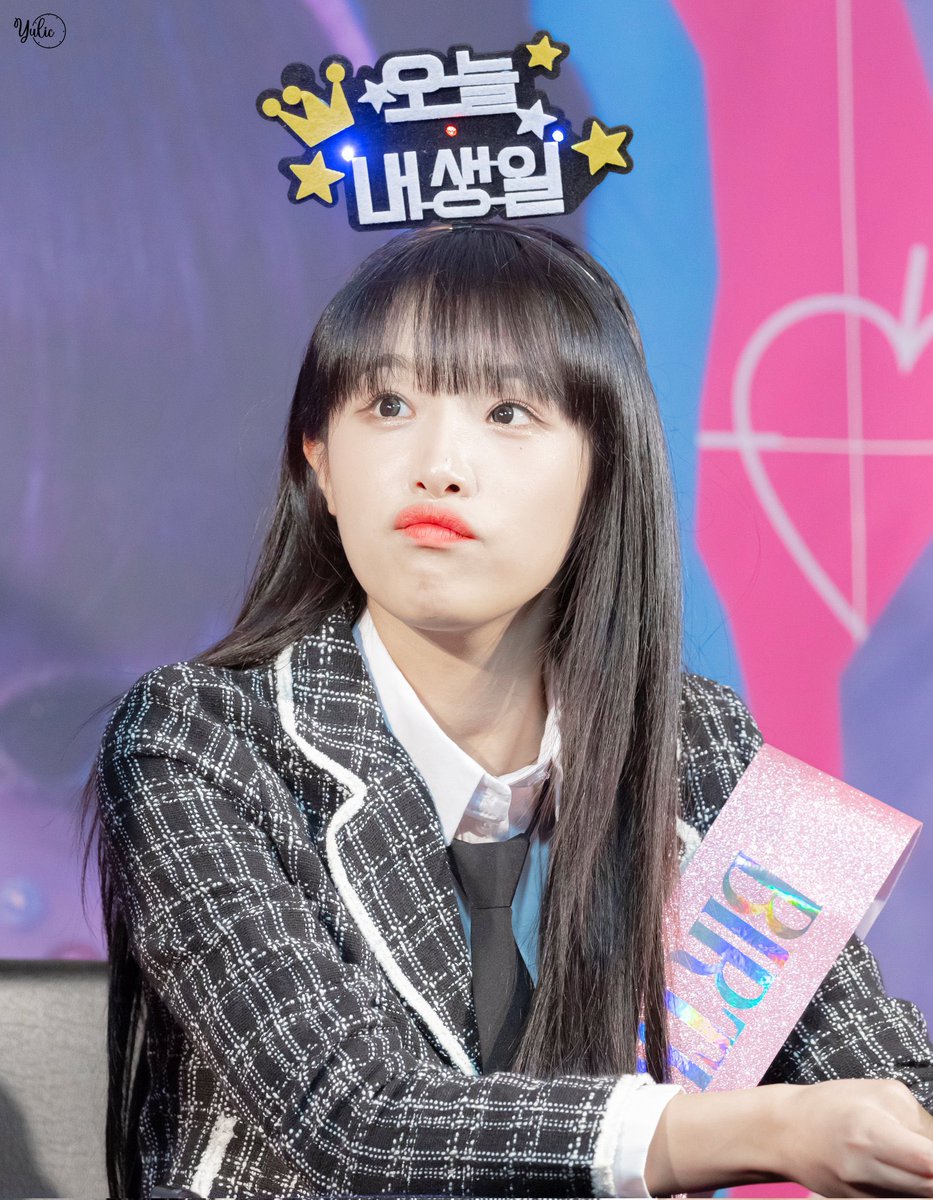 timeto_yena's tweet photo. 220929 팬사인회
 
#최예나 #예나 #yena #イェナ https://t.co/GqCp7N0vvY