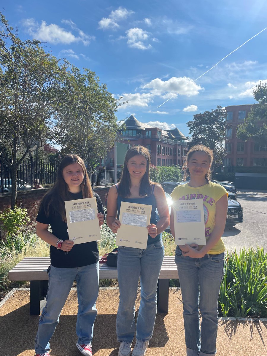 WHS Mandarin Dept. (@Mandarin_WHS) on Twitter photo 2023-09-28 15:19:55 🇨🇳✏️Congratulations to our Year13 girls who have received excellent HSK1 test results! @Sixth_WHS @WimbledonHigh @gdst #sixthwhs #OpenMind #inspirewhs 🇨🇳✏️Congratulations to our Year13 girls who have received excellent HSK1 test results! @Sixth_WHS @WimbledonHigh @gdst #sixthwhs #OpenMind #inspirewhs