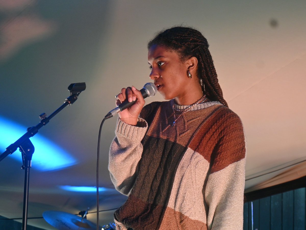 Uni of East London tweet media