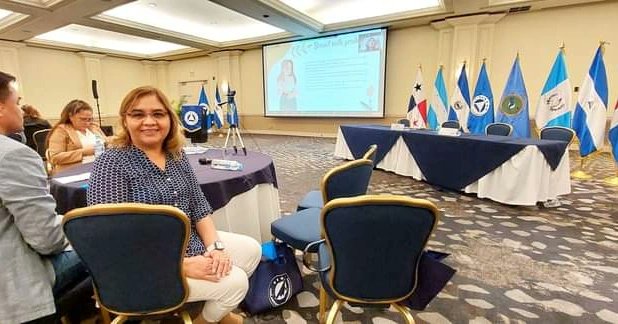 EleonoraReyes_'s tweet photo. #PrimerForo | La Comisión de Salud del PARLACEN llevó a cabo un importante foro centrado en el cuidado de la salud de las mujeres en la Región y el Caribe.  El propósito de este evento fue profundizar en la comprensión del contexto actual y la promoción de estilos de vida 💙🇸🇻 https://t.co/zgOD0zuw50